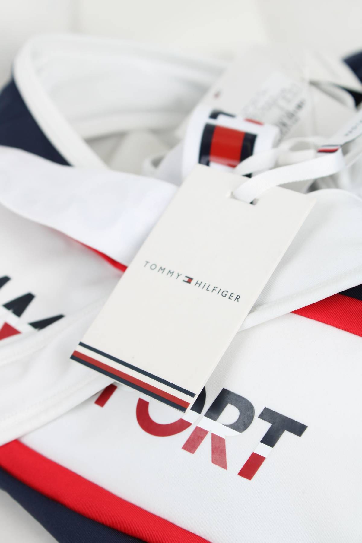 Цял бански Tommy Sport3 - Contour.bg Цял бански Tommy Sport3