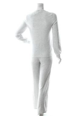 Γυναικείο σετ Boohoo2