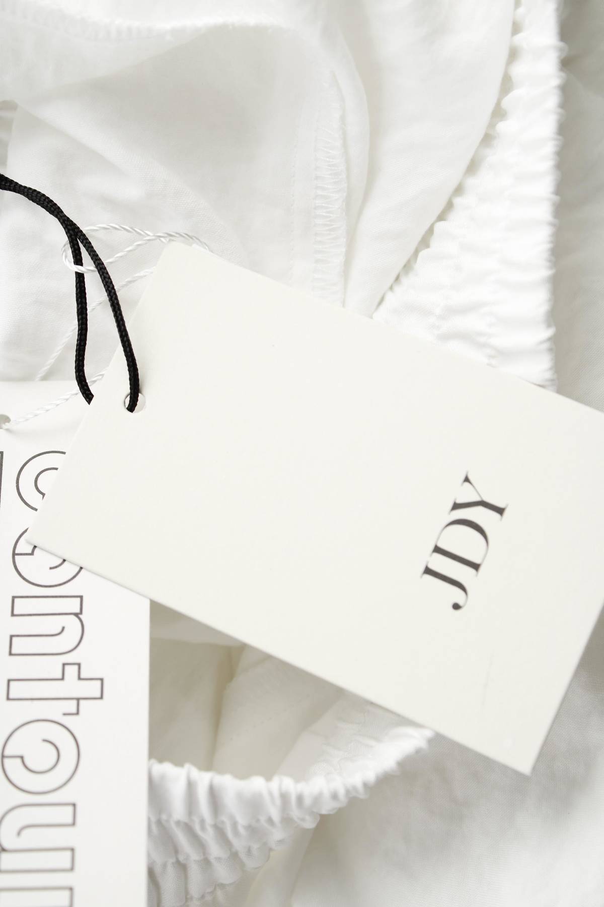 Дамски къс панталон Jdy3