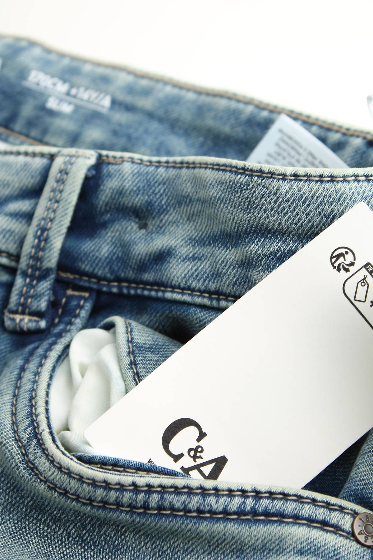 Детски дънки C&A3