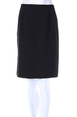 Пола Le Suit1 - Contour.bg Пола Le Suit1