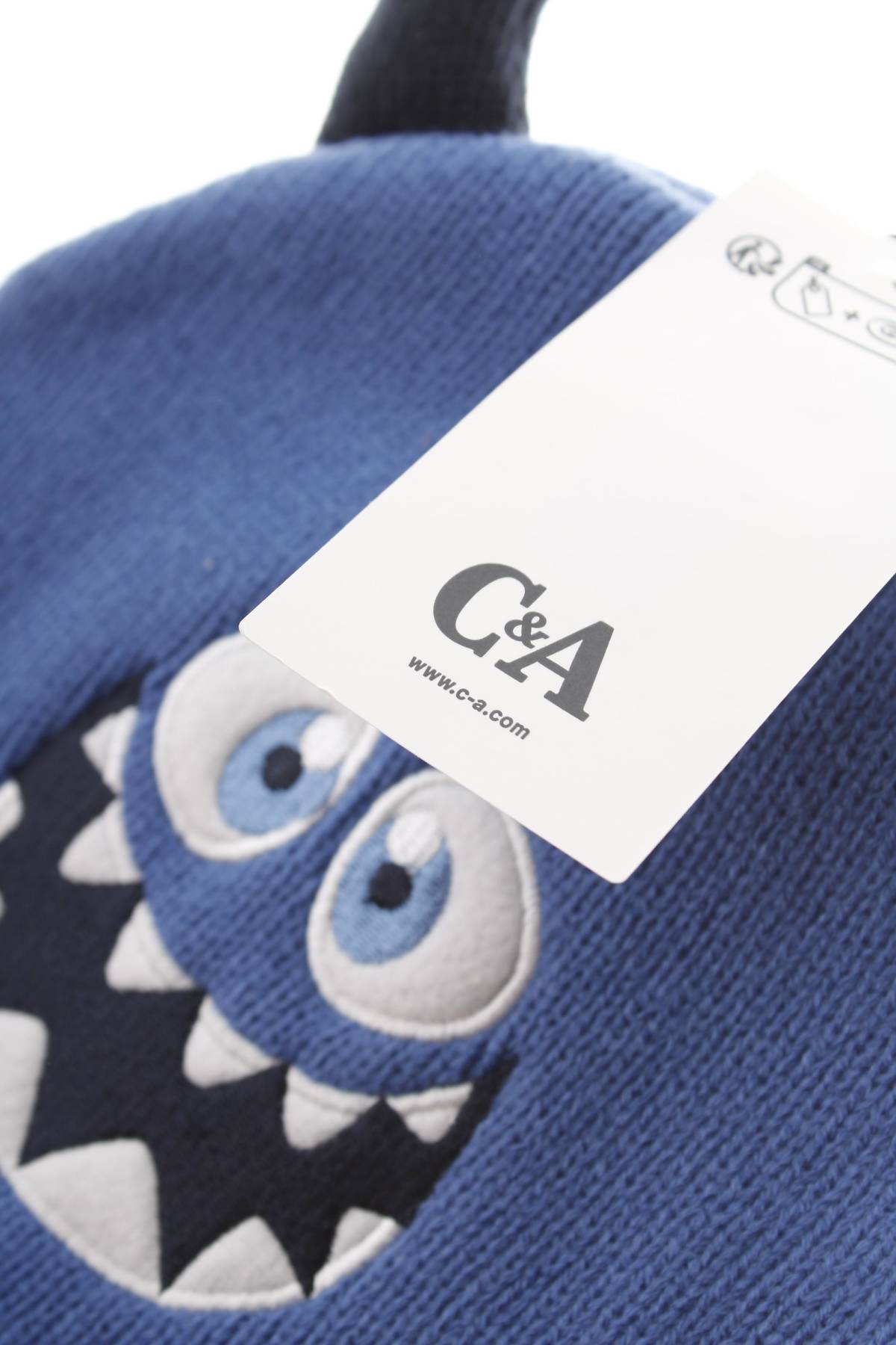 Детска шапка C&A3