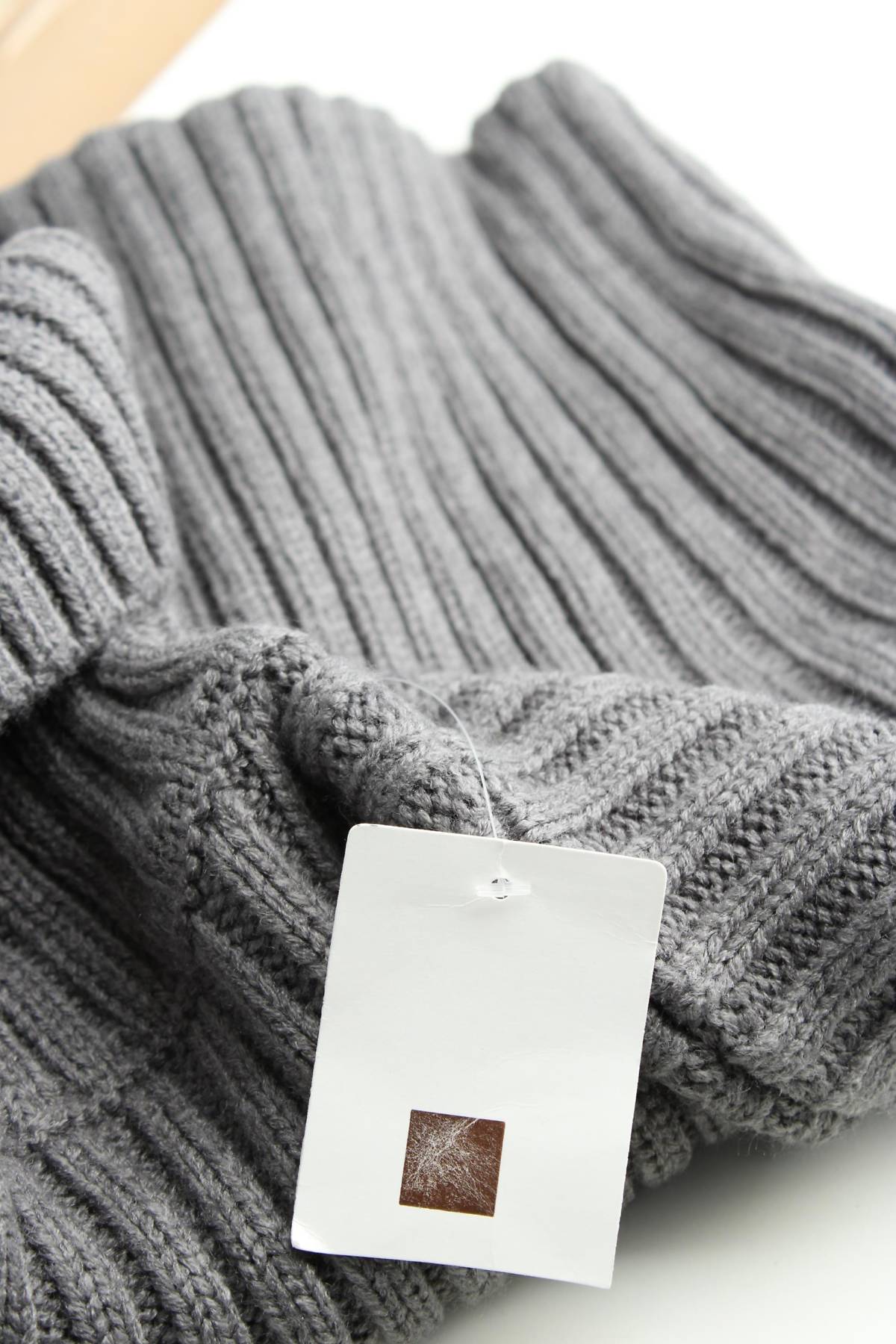 Дамско поло Calliope3