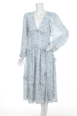 Рокля Boohoo1