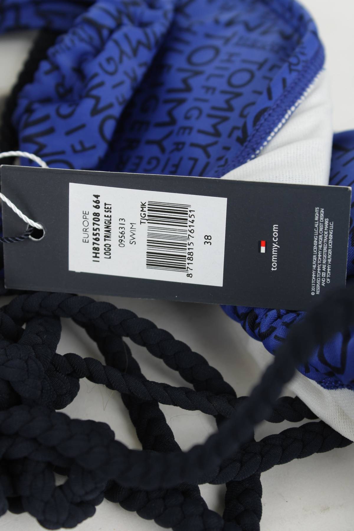 Бански костюм Tommy Hilfiger3 - Contour.bg Бански костюм Tommy Hilfiger3
