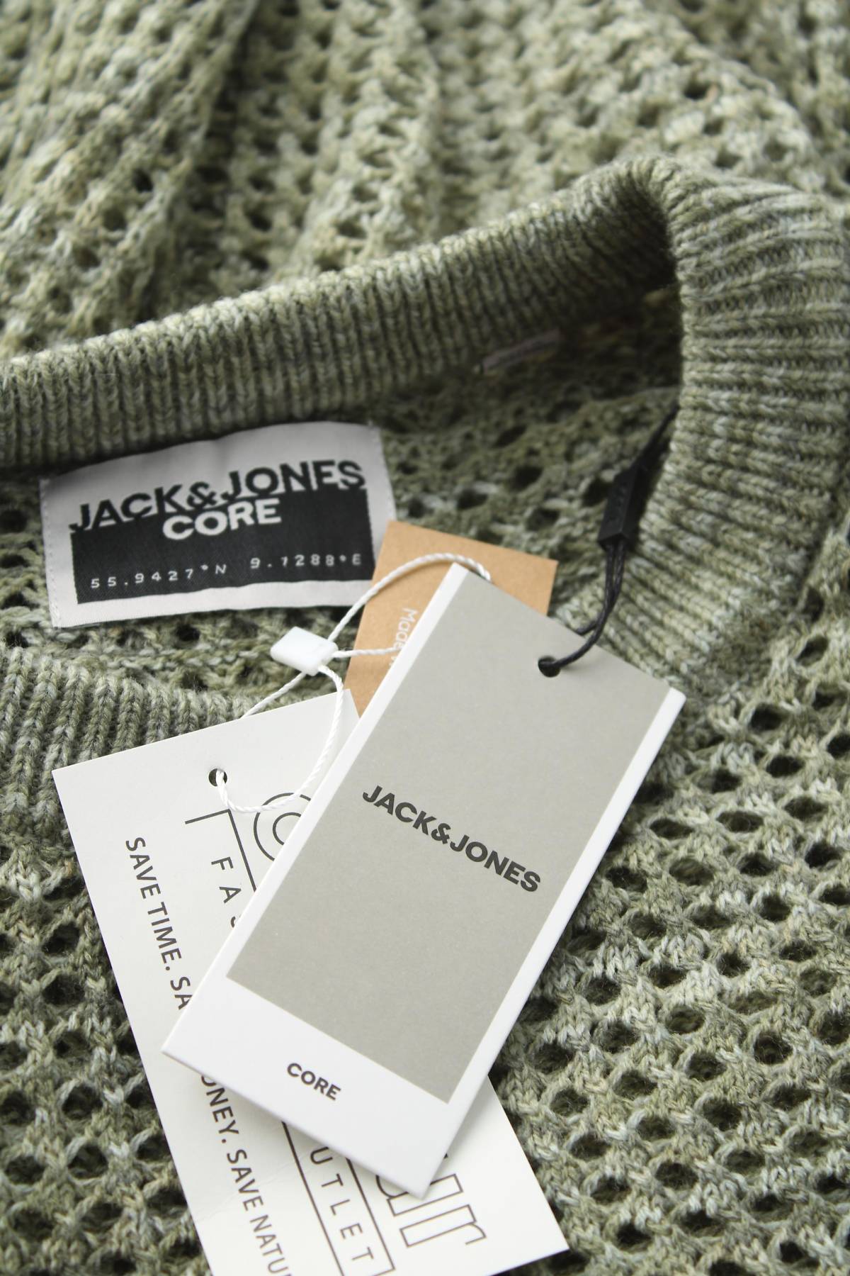 Мъжки пуловер Jack & Jones CORE3 - Contour.bg Мъжки пуловер Jack & Jones CORE3