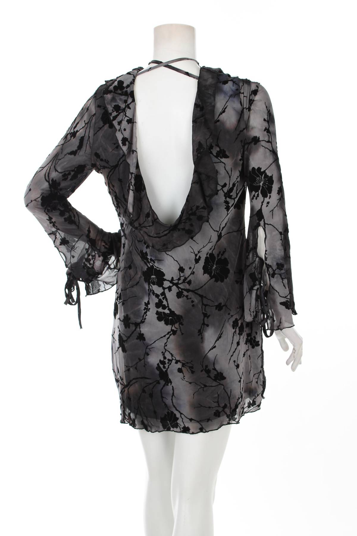 Рокля Boohoo2 - Contour.bg Рокля Boohoo2