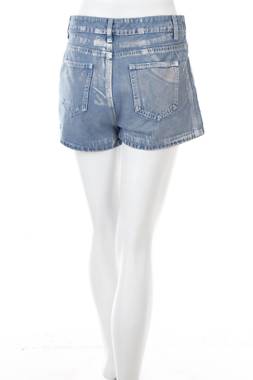 Γυναικεία τζιν σορτσάκια Boohoo2 - Contourshop.gr Γυναικεία τζιν σορτσάκια Boohoo2