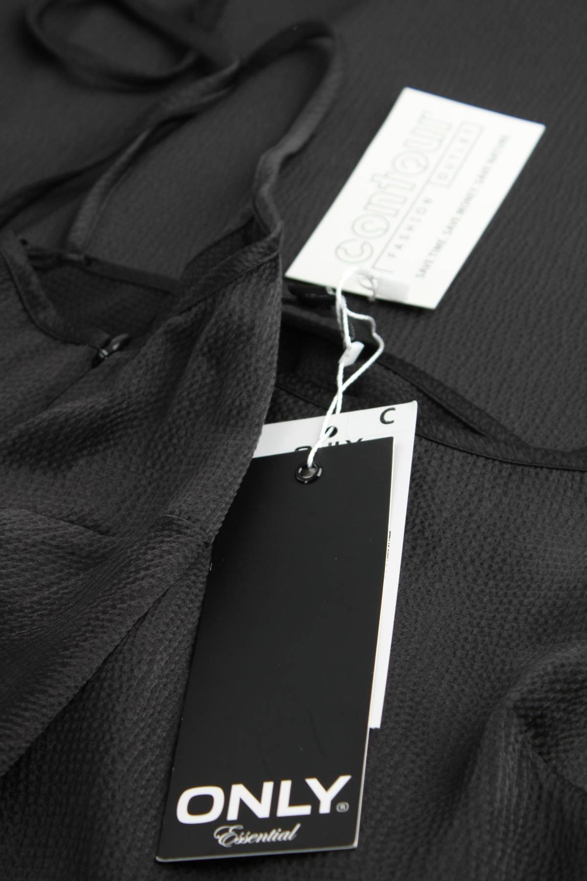 Φορέματα Only Essential3