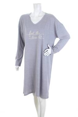 Дамска нощница Triumph1