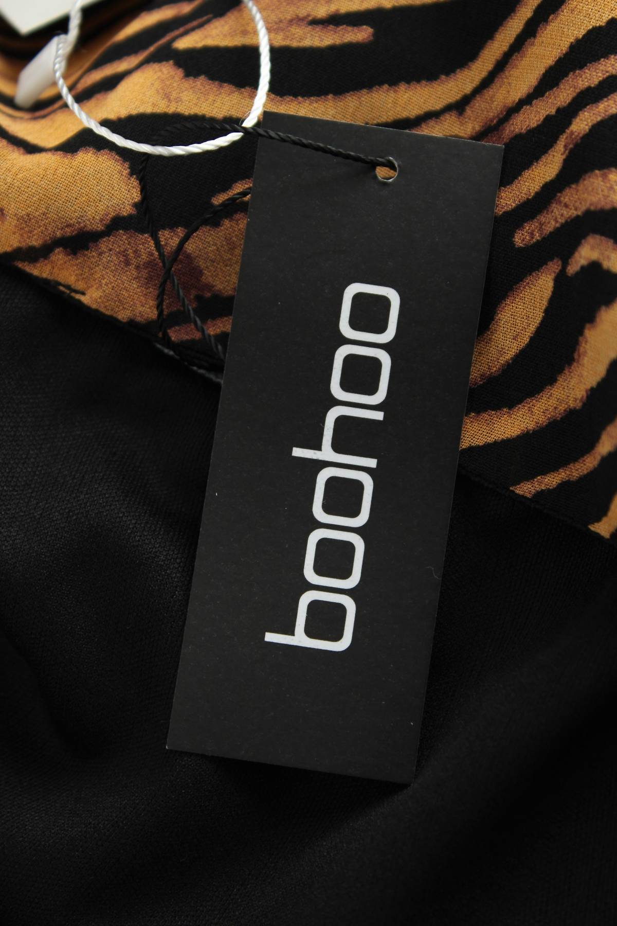 Φορέματα Boohoo3