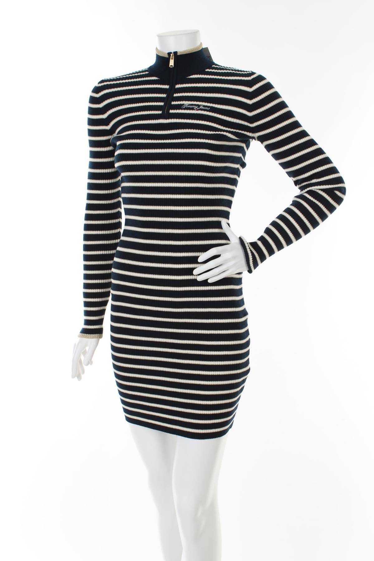 Рокля Tommy Jeans1