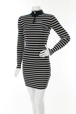 Рокля Tommy Jeans1