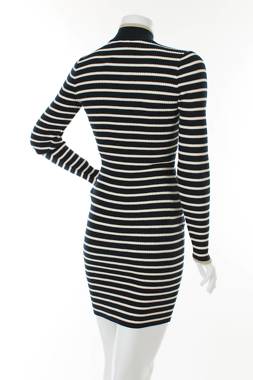 Рокля Tommy Jeans2