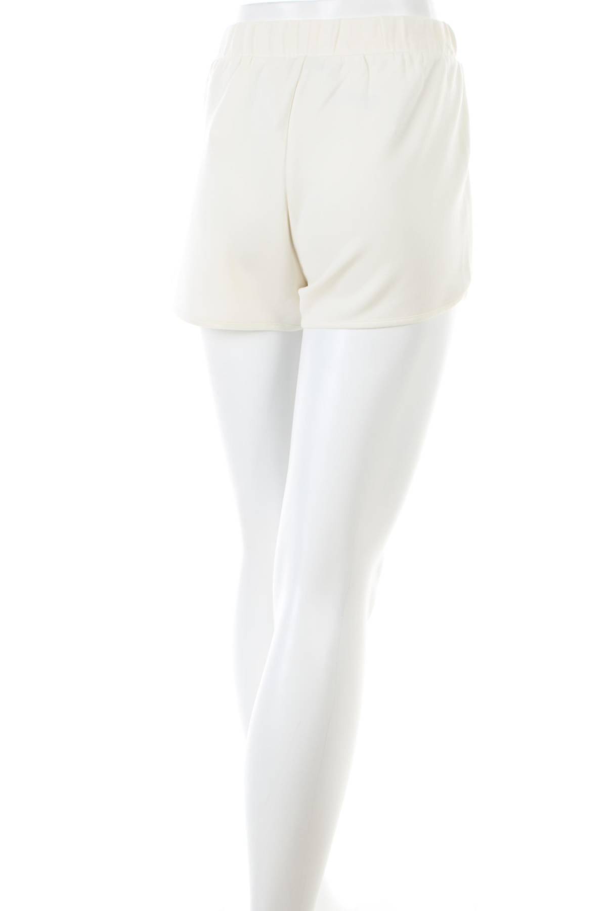 Домашно облекло Triumph2