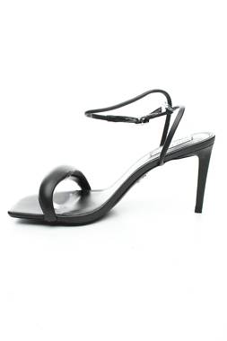 Сандали Steve Madden2