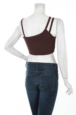 Γυνικείο αθλητικό αμάνικο Nike2