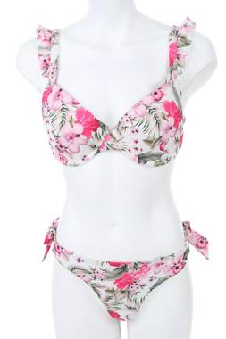 Бански костюм Hunkemoller1