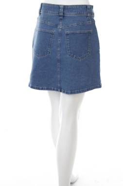 Φούστα Vero Moda2