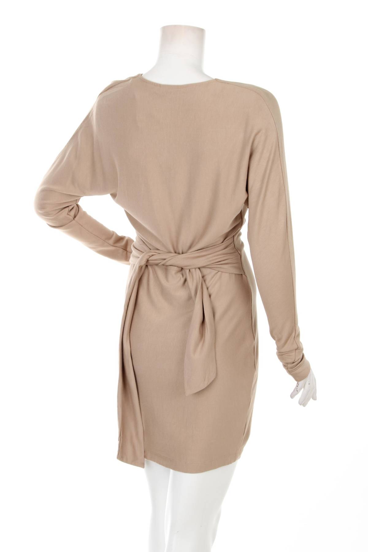 Φορέματα Guess2