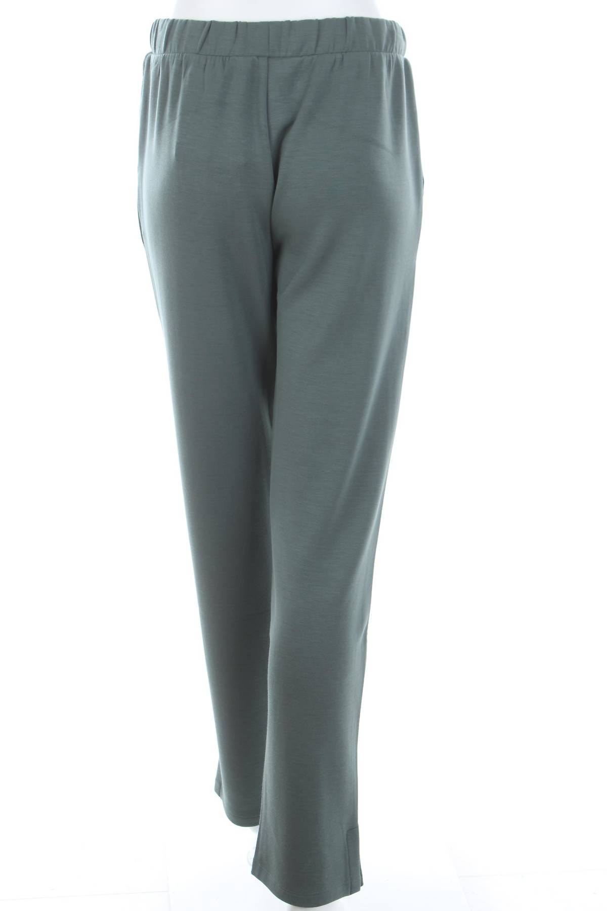 Домашно облекло Triumph2