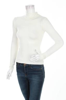 Дамско поло Guess2