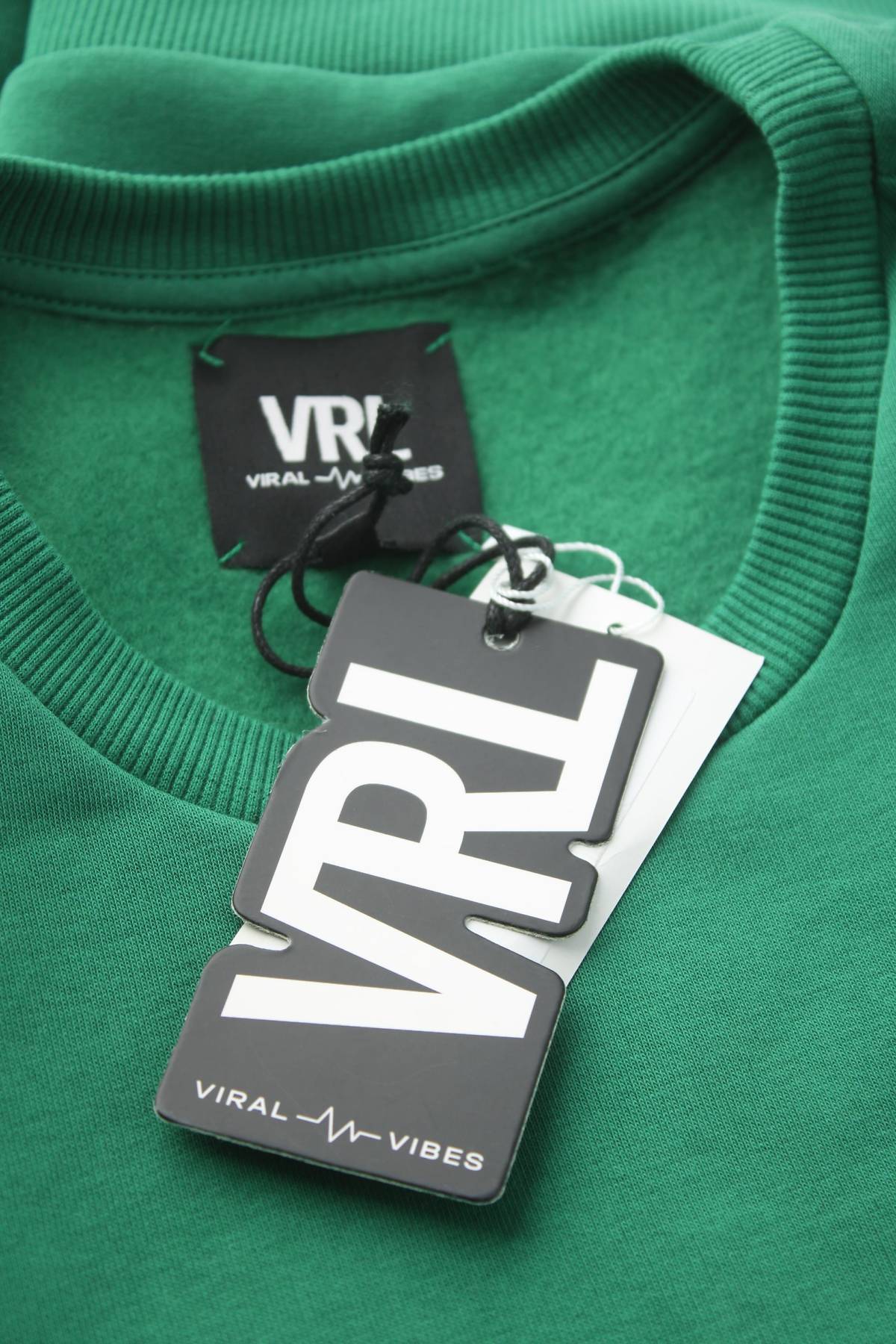 Γυναικεία μπλούζα Viral Vibes3