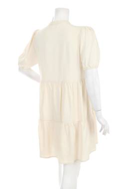 Φορέματα Sinsay2