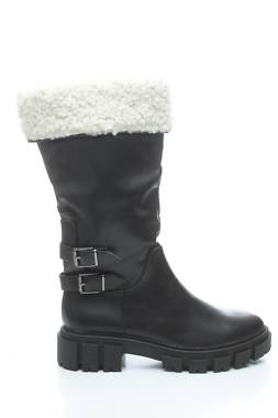 Дамски ботуши Stradivarius1