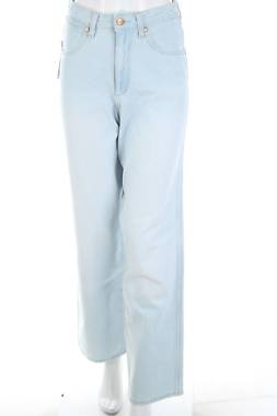 Γυναικεία τζιν Wrangler1