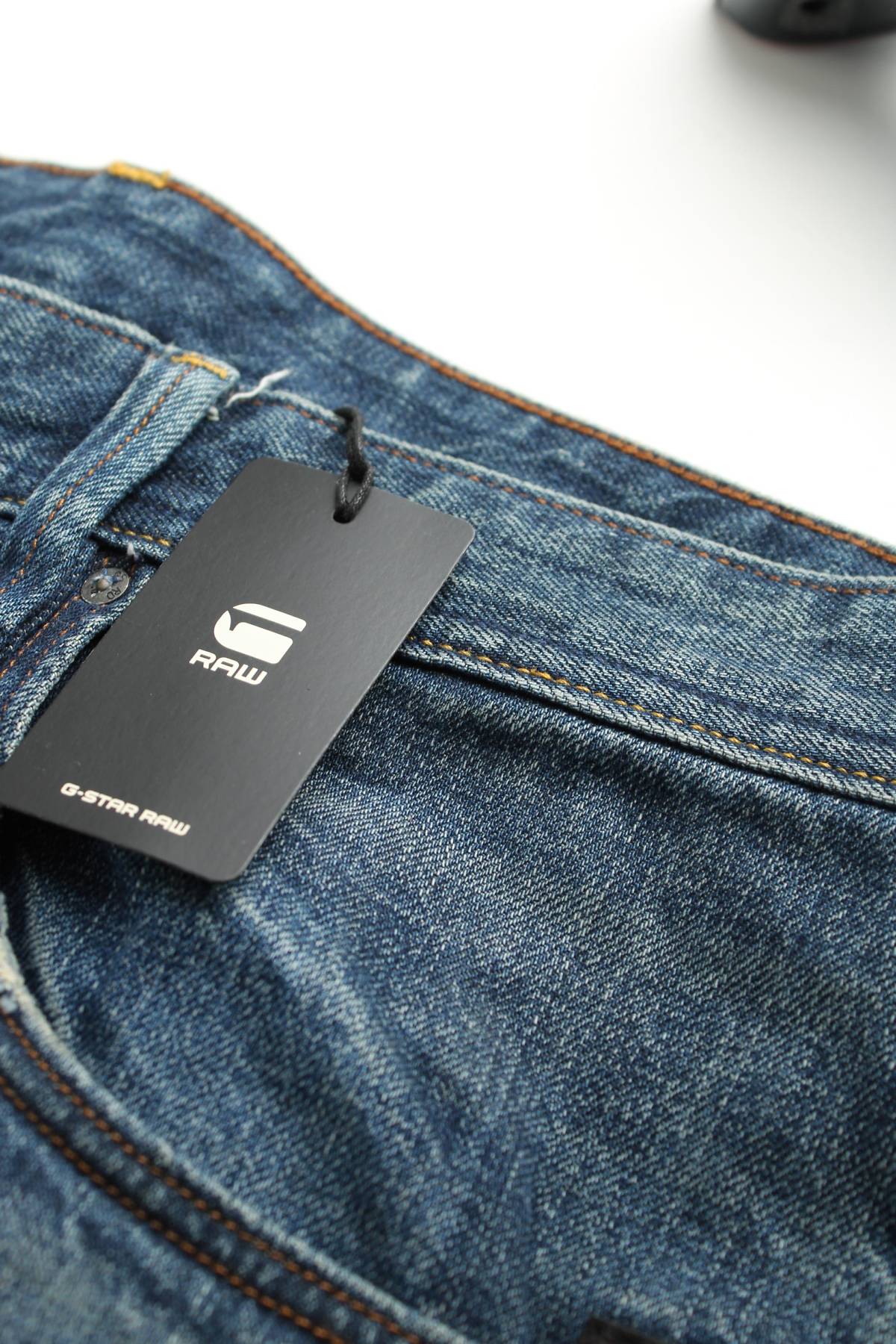 Мъжки дънки G-Star Raw3 - Contour.bg Мъжки дънки G-Star Raw3
