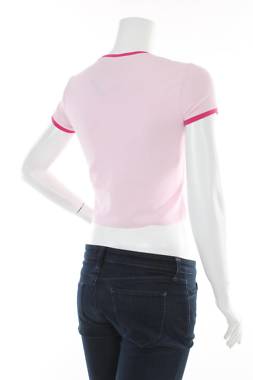 Дамска спортна тениска Puma2