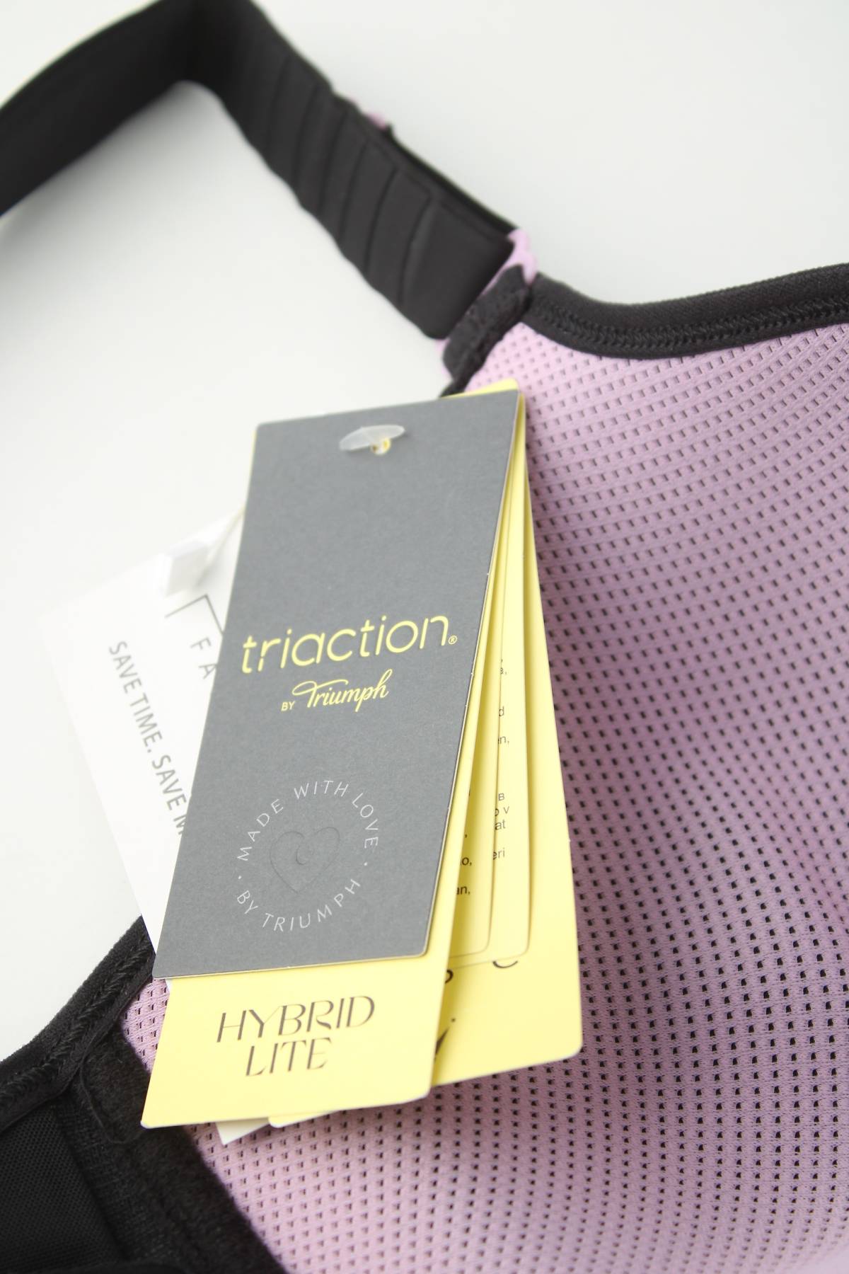 Спортен сутиен Triumph Triaction3