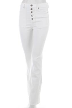 Дамски дънки American Eagle1 - Contour.bg Дамски дънки American Eagle1