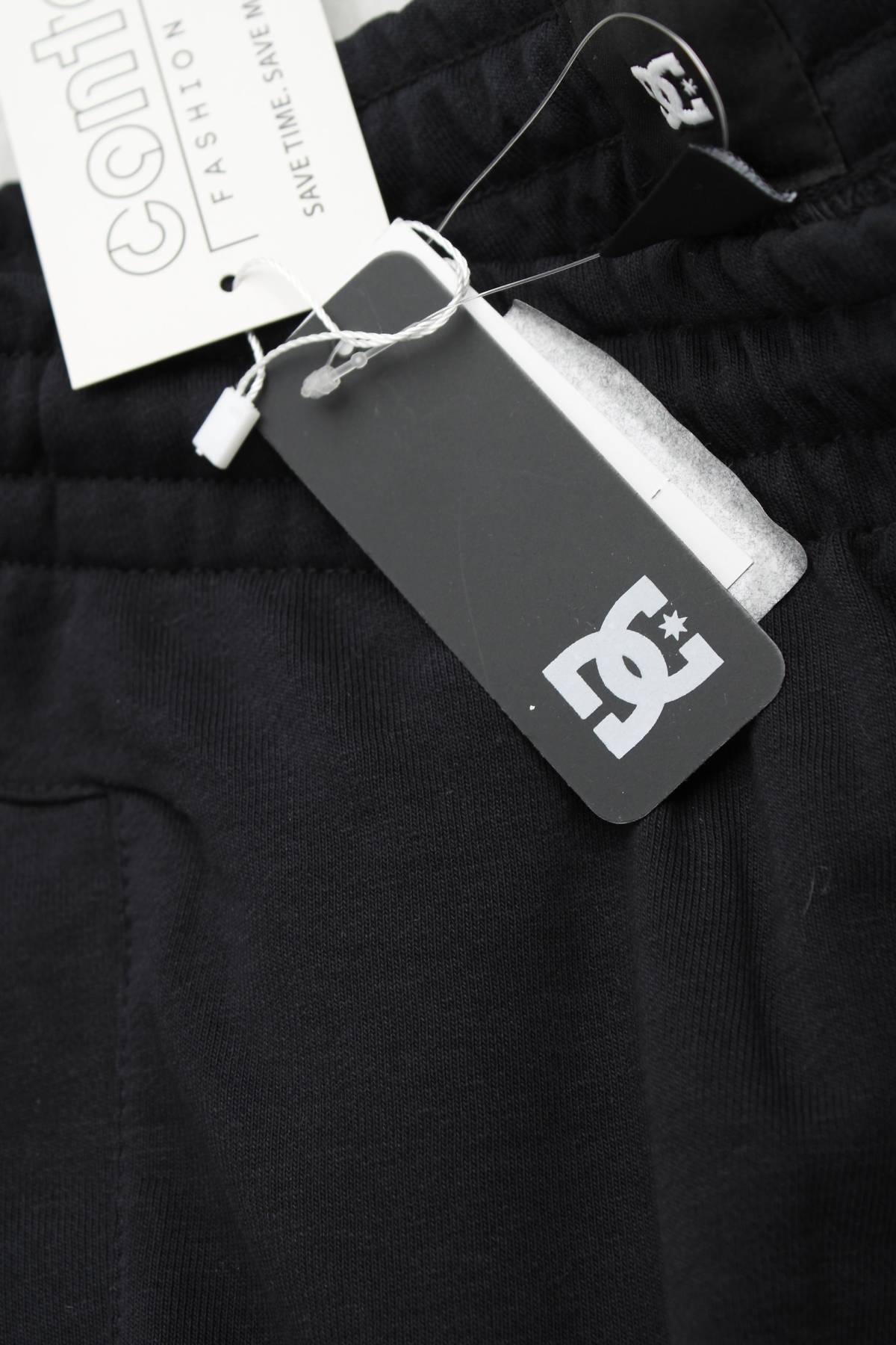 Мъжко спортно долнище DC Shoes3 - Contour.bg Мъжко спортно долнище DC Shoes3
