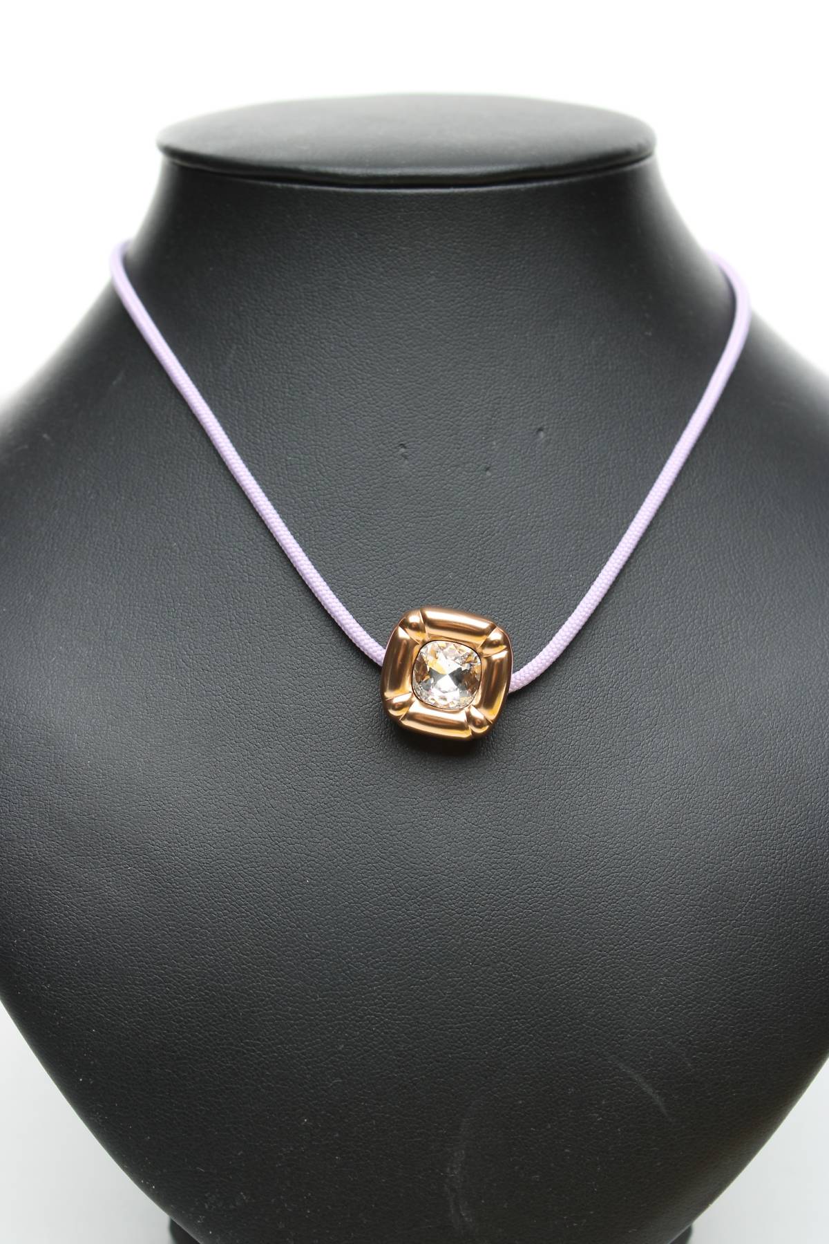 Колие Swarovski1