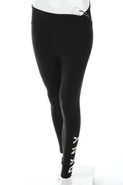 Дамски спортен клин DKNY1