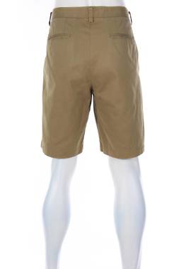 Мъжки къс панталон Gant2 - Contour.bg Мъжки къс панталон Gant2