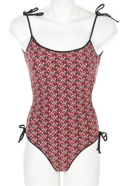 Цял бански Red Point Beachwear1