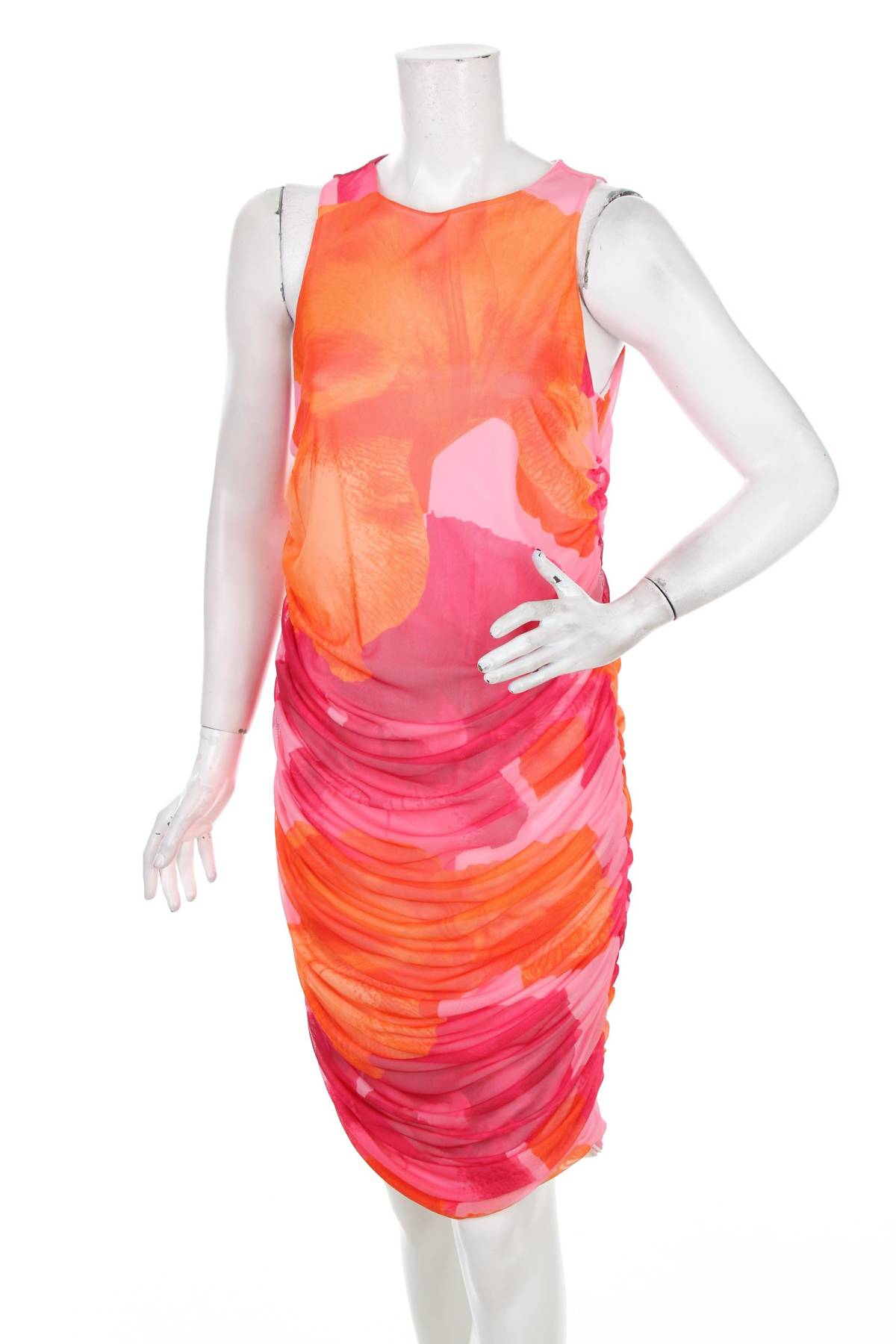 Рокля Boohoo1