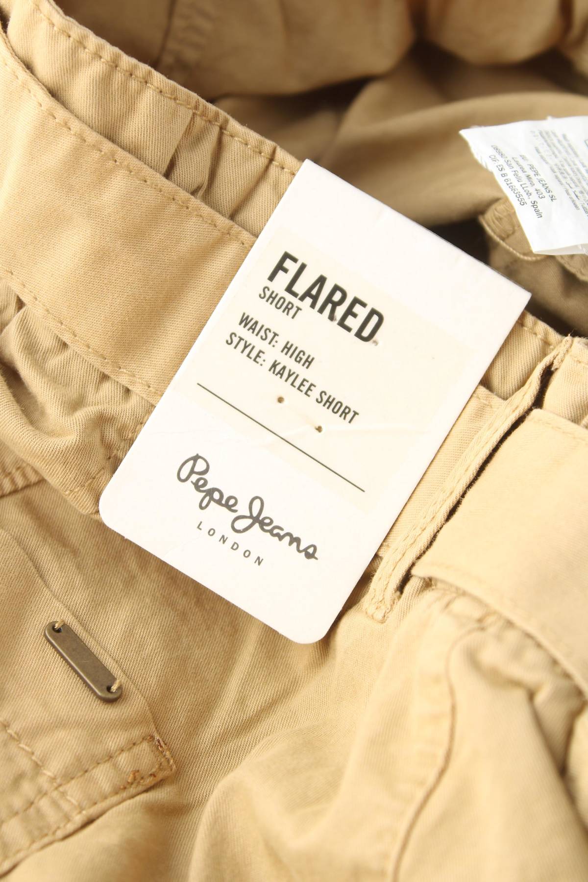 Дамски къс панталон Pepe Jeans3 - Contour.bg Дамски къс панталон Pepe Jeans3
