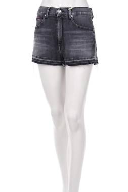 Дамски къси дънки Tommy Jeans1 - Contour.bg Дамски къси дънки Tommy Jeans1