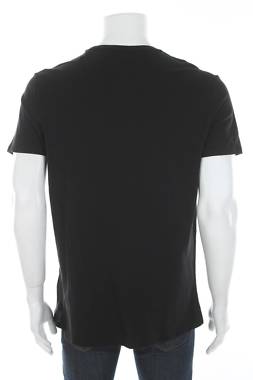 Мъжка тениска Guess2