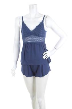 Дамска пижама Triumph1