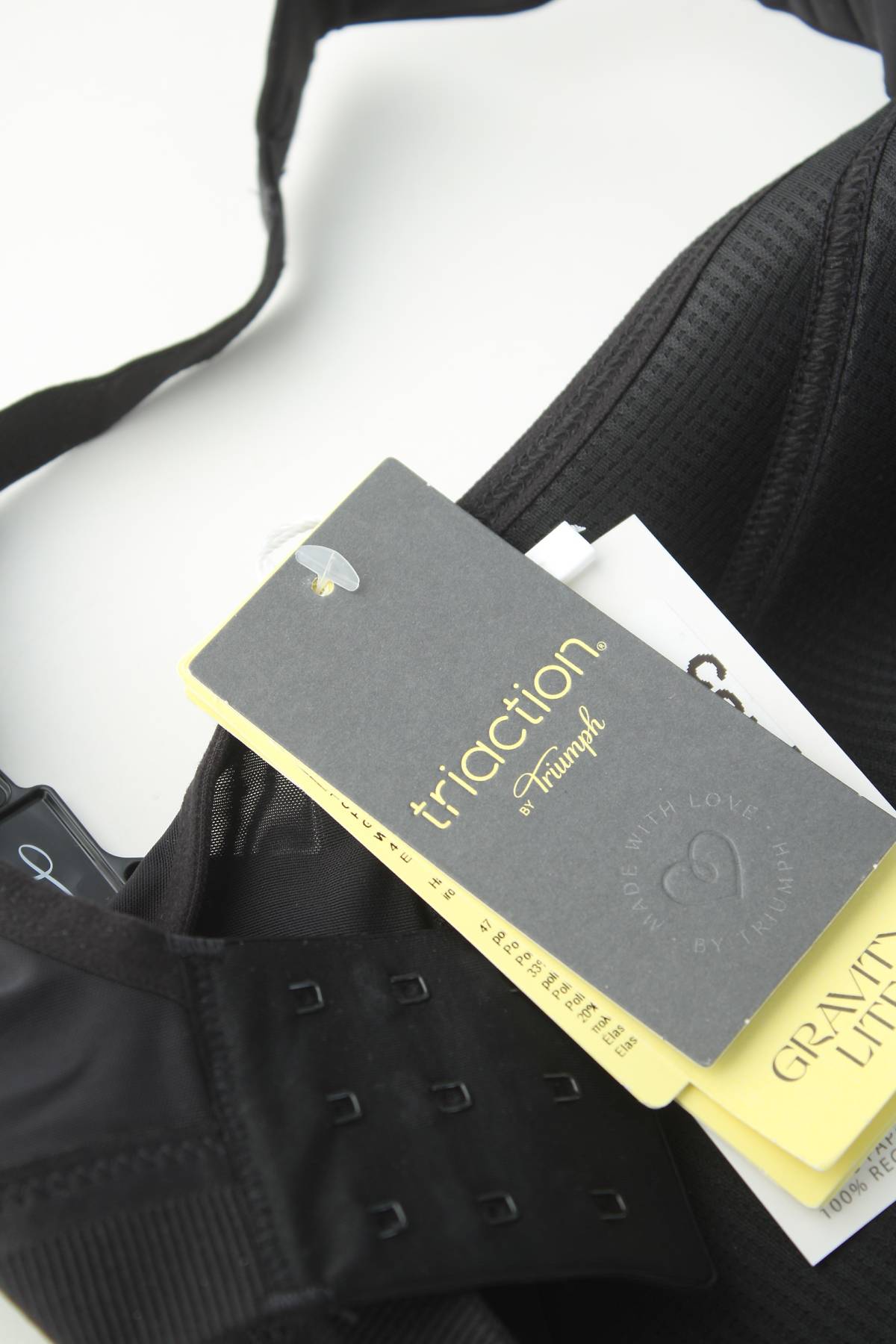 Спортен сутиен Triumph Triaction3