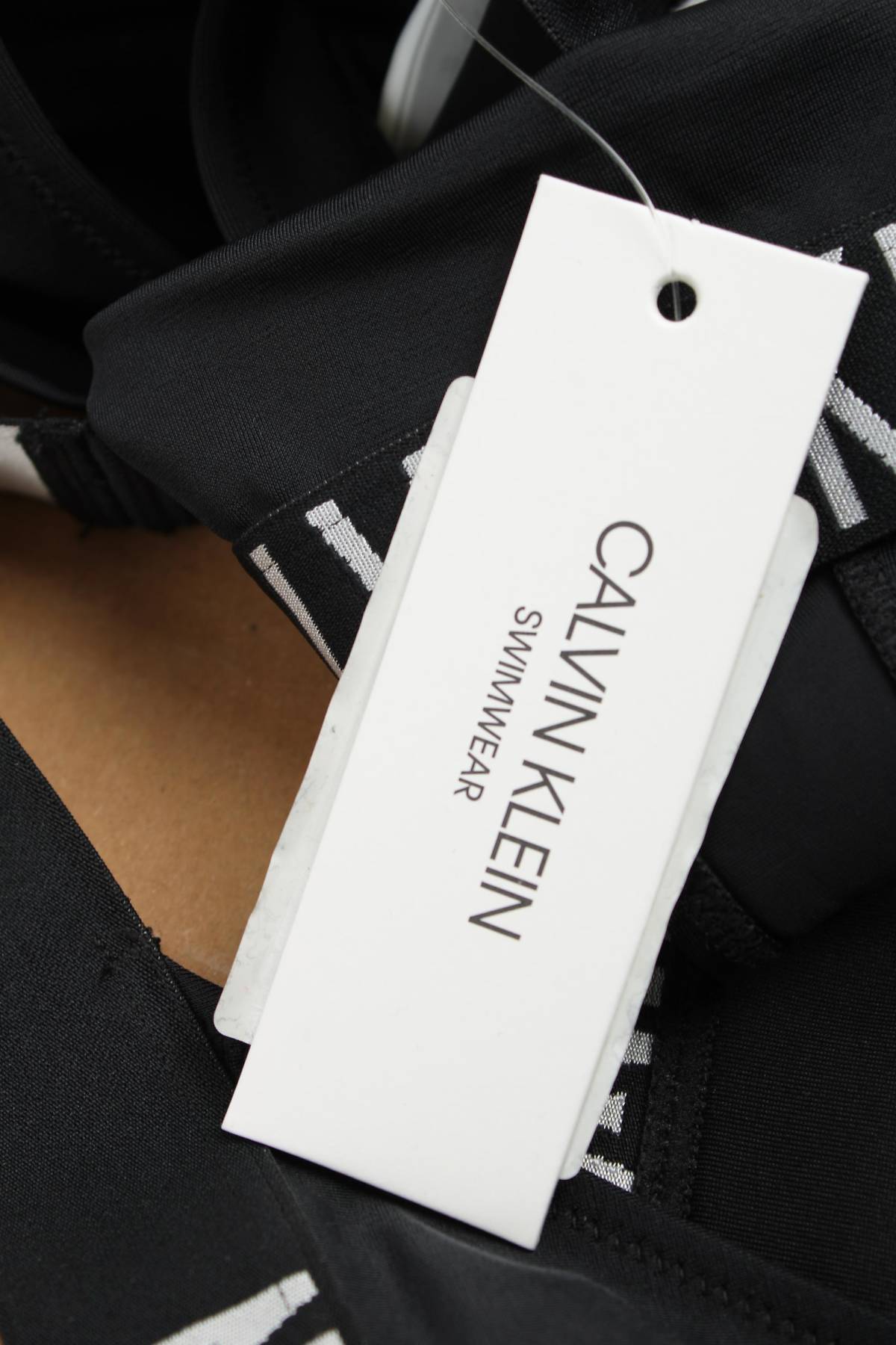 Σετ μαγιό Calvin Klein3 - Contourshop.gr Σετ μαγιό Calvin Klein3