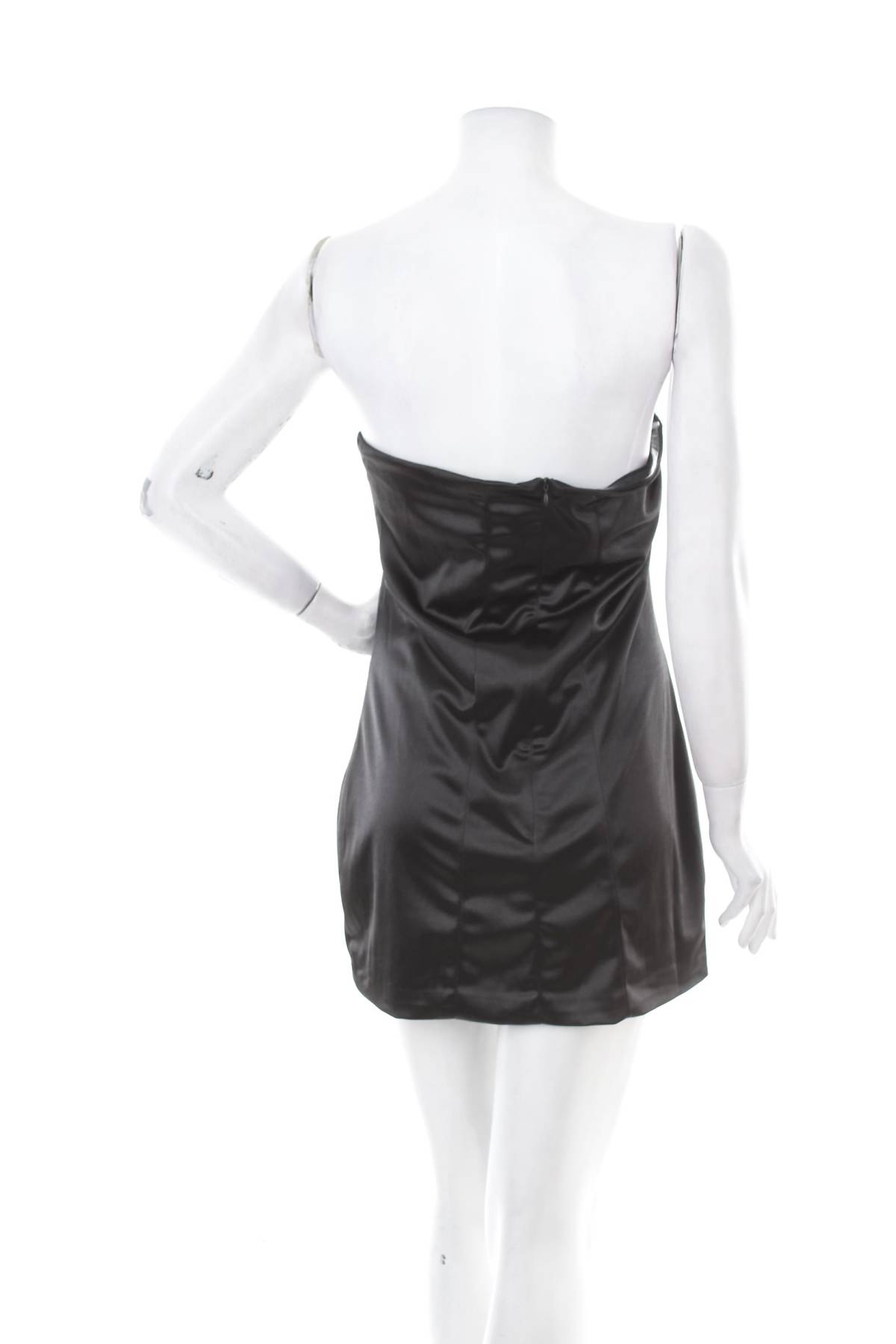 Φορέματα Boohoo2