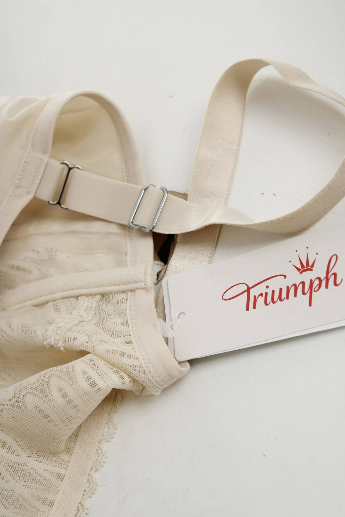 Сутиен Triumph3