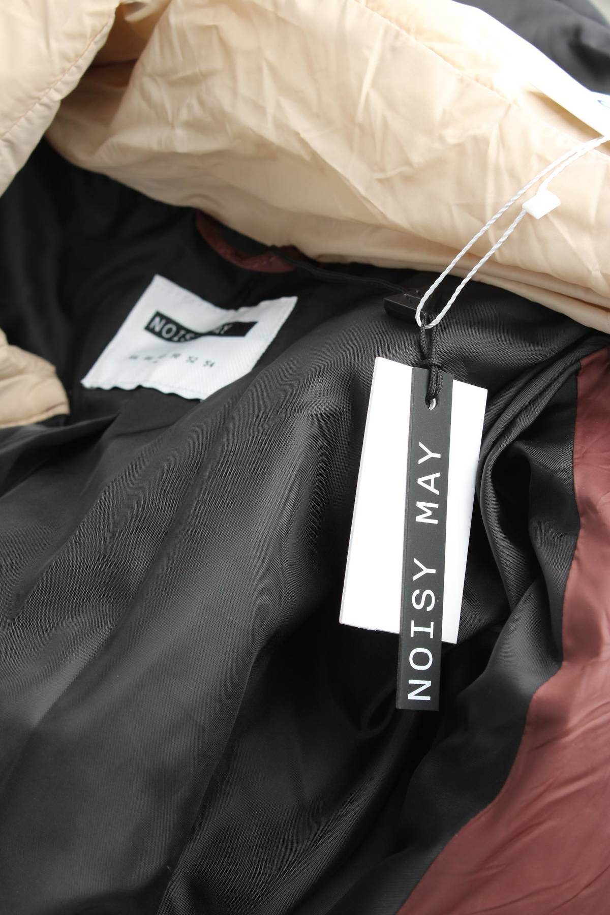 Γυναικείο μπουφάν Noisy May4