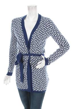 Дамска жилетка Guess1